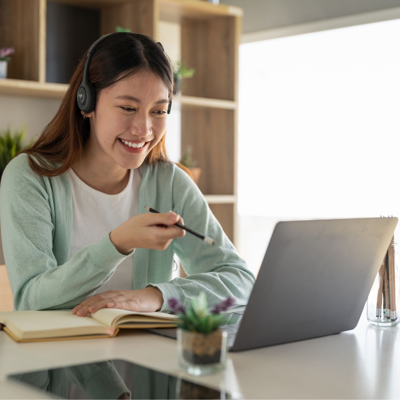 10 Secrets That Make Facebook Unique